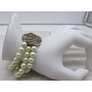 3-string Faux-Pearl & Rhinestone Flower Statement Stretch Bracelet